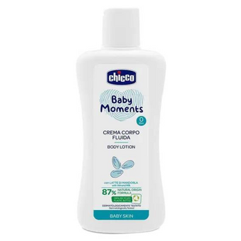 Chicco Baby balsam do ciała z mleczkiem migdałowym dla dzieci 200 ml