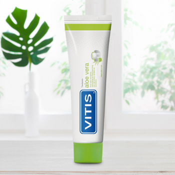 Vitis Aloe Vera delikatna pasta do zębów 100 ml