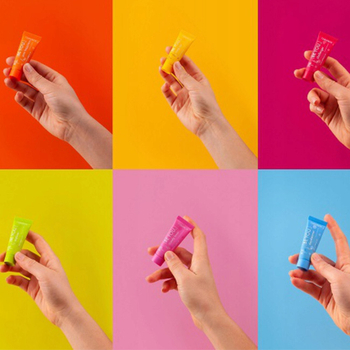 Zestaw Past do Zębów Curaprox Be You Sześciu Smaków 6x10ml + Szczoteczka