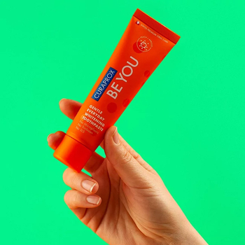 Pasta do zębów wybielająca Curaprox Be You smak brzoskwini i moreli 60 ml